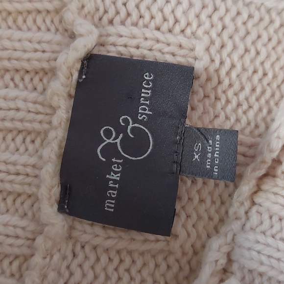 Market & Spruce Poncho - Picture 5 of 8